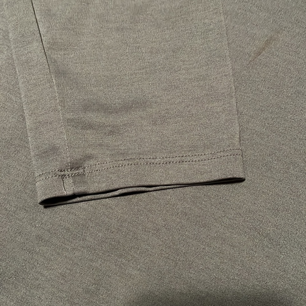 Under Armour Lightweight Half Zip Pullover - image 5